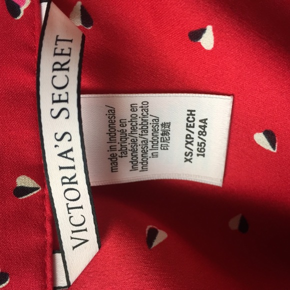 VICTORIA SECRET WOMEN'S RED PAJAMAS - Picture 7 of 7